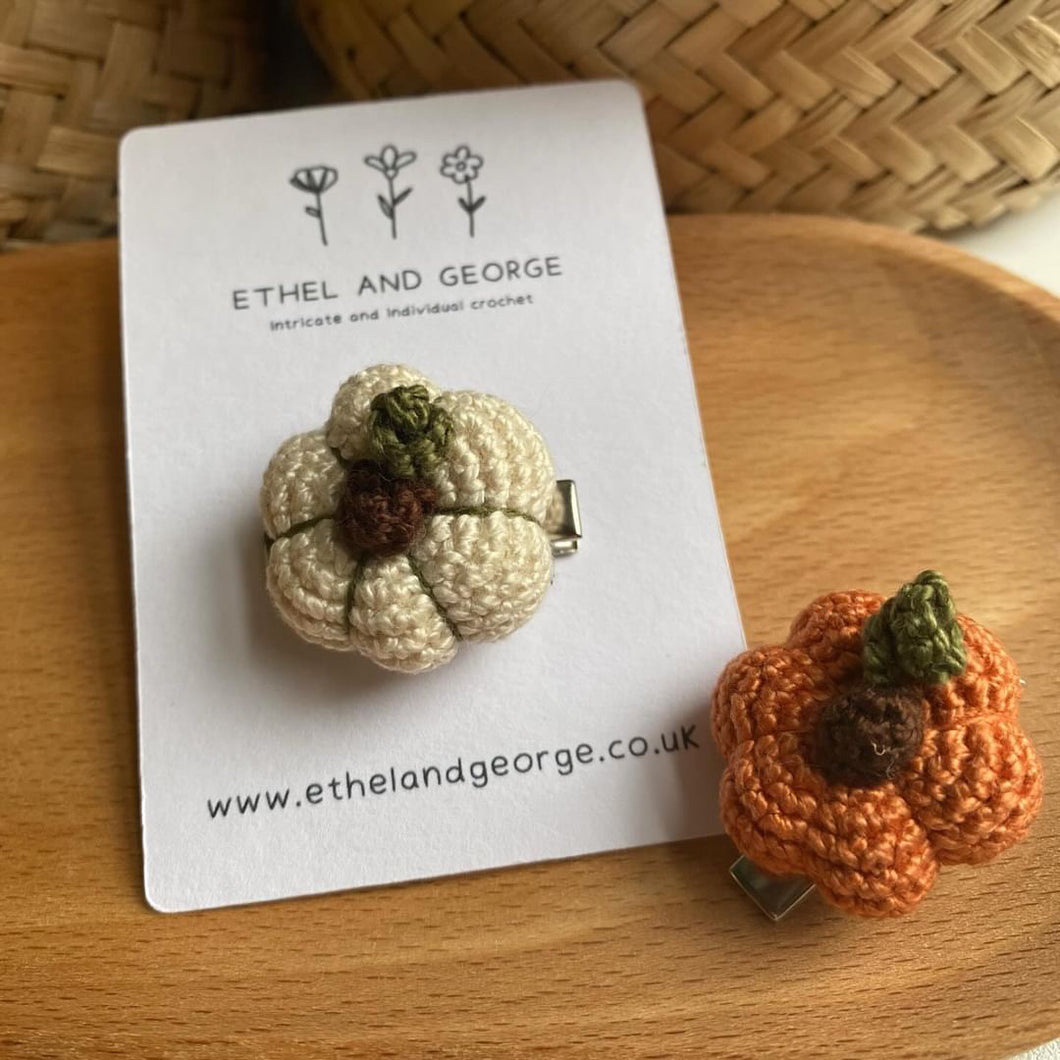 Pumpkin Brooch